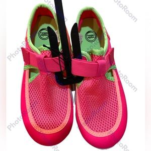 Wonder Nation Water Shoes Size 13-1 little kids, new with tags